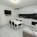Vila Buganville Orikumi